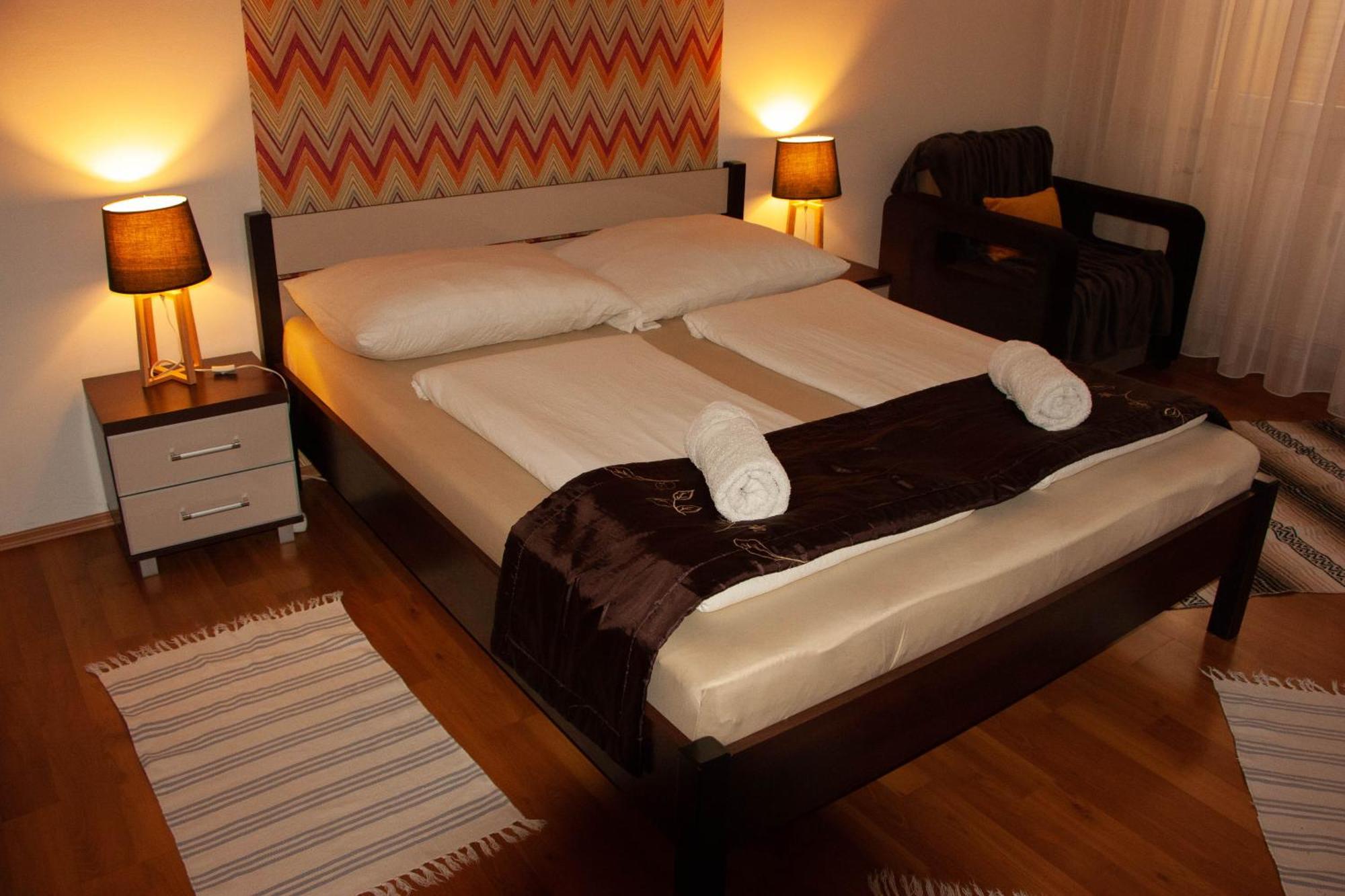 Aquarius Apartman Szeged Buitenkant foto