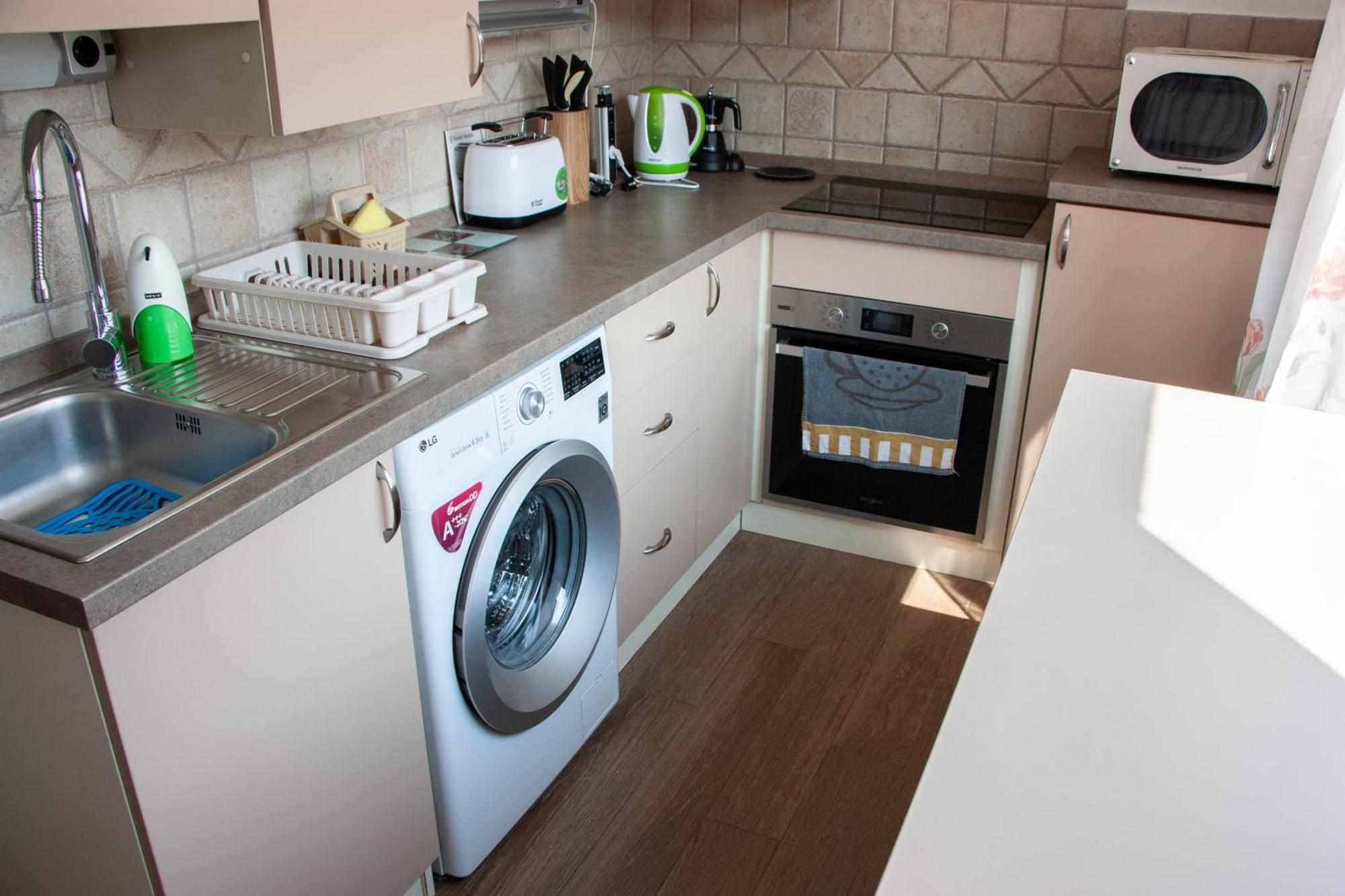 Aquarius Apartman Szeged Buitenkant foto