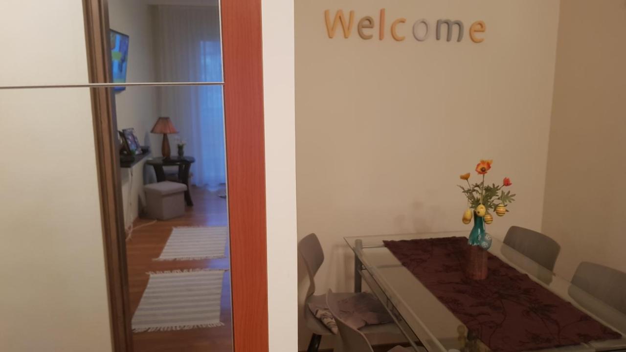 Aquarius Apartman Szeged Buitenkant foto