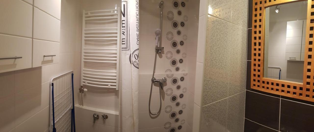 Aquarius Apartman Szeged Buitenkant foto